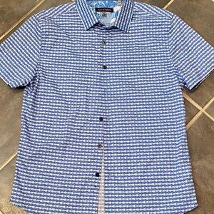 NWOT Lords of Harlech Men's Blue and White Casual Shirt Small
